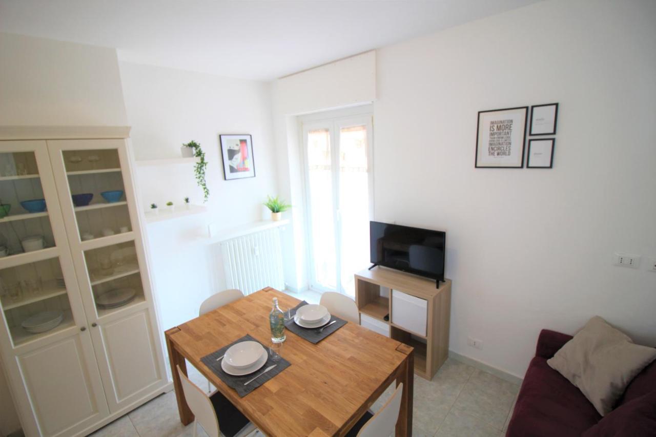 Lovely Panoramic View Apartment - Affitti Brevi Italia Αόστα Εξωτερικό φωτογραφία